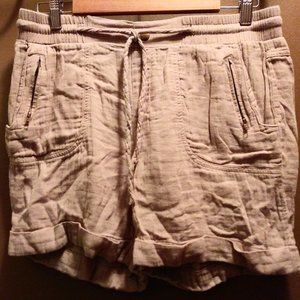 'By the Lake' Lightweight Relaxed Linen Shorts